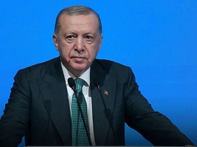 Erdoğan’dan yatırımcılara çağrı: “Operasyonlarınızı Türkiye’den yönetin”