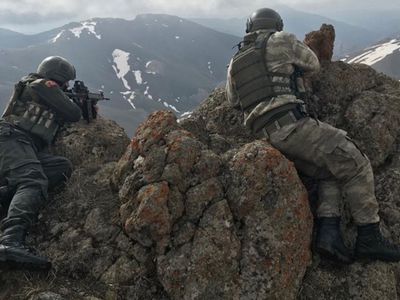 Eren Operasyonu Kapsamında Kadın Kahramanlarımız Bölgede Teröristlere Korku Salıyor!