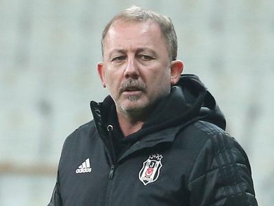 Erman Toroğlu, Başakşehir-Beşiktaş Maçının Ardından Sergen Yalçın'a Dikkat Çeken Eleştirilerde Bulundu!