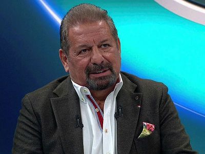 Erman Toroğlu, Fenerbahçe'nin Göztepe ile oynadığı maçın ardından açıklamalarda bulundu!