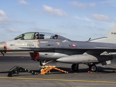 Ermenistan’da Türkiye’ye F-16 Vermeyin Kampanyası