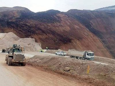 Erzincan'a geçişlere kısıtlama: Toprak kayması nedeniyle Tunceli Valiliği tedbir alıyor!