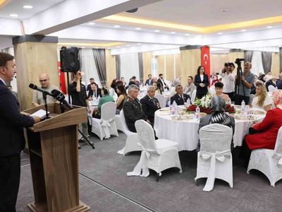 Erzincan'da şehit aileleri ve gaziler için yemek programı düzenlendi