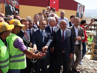 Erzincan'da Temel Atma Töreni: Türkiye Ekonomisinde İstikrar Vurgusu