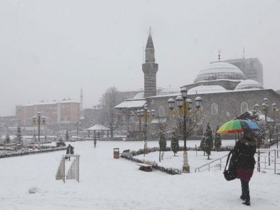 Erzurum Baharda Kara Esir Oldu