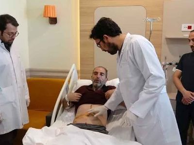 Erzurum'da halsizlik şikâyetiyle gittiği hastanede karnından 20 santimlik kitle çıkarıldı: Geç kalınsaydı tüm vücuduna yayılacaktı!