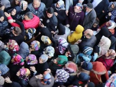 Erzurum'da İndirimi Duyan Vatandaşlar Virüsü Unuttu