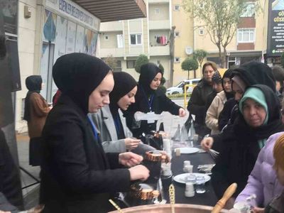 Esenler’in sokaklarını kahve kokusu sardı…