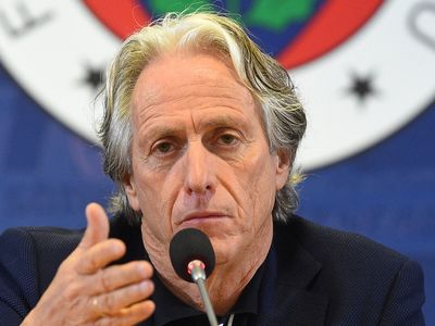 Eski Beşiktaşlı Ricardo Quaresma Fenerbahçe'nin yeni teknik direktörü Jorge Jesus hakkında söylediği sözlerle büyük tepki topladı