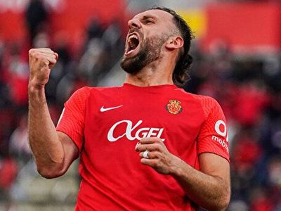 Eski Fenerbahçeli Vedat Muriqi Mallorca Formasıyla Övgüler Aldı!