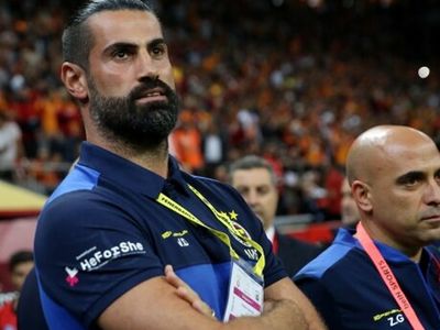 Eski Fenerbahçeli Volkan Demirel Fatih Karagümrük İle Anlaştı!