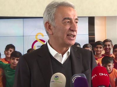 Eski Galatasaray Başkanı Adnan Polat'tan Burak Elmas'a Destek!