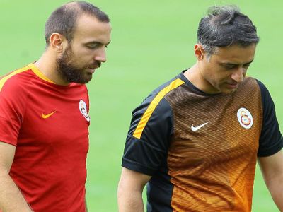 Eski Galatasaraylı futbolcular olay itiraf: Kadroya giremediğim bir maçta hocayla konuştular
