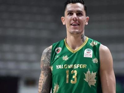 Eski Milli Basketbolcu İlkan Karaman Toprağa Verildi