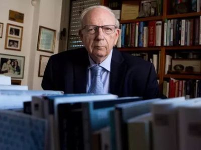 Eski MOSSAD Başkanı Halevy'den İsrail'e İran uyarısı: “İntikam zamanı değil!”