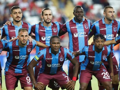 Eski Trabzonsporlu Hugo Rodallega'nın Takım Otobüsüne Bombalı Saldırı!