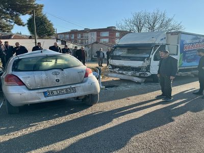 Eskişehir'de kalp parçalayan kaza: Anne ve kızı hayatını kaybetti