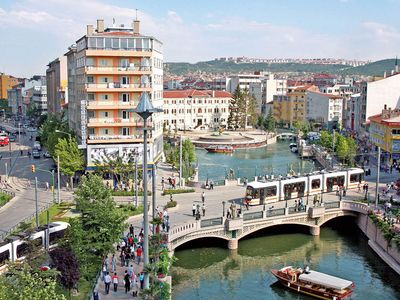 Eskişehir'de Korkutan Patlama: İşçiler Yaralandı!