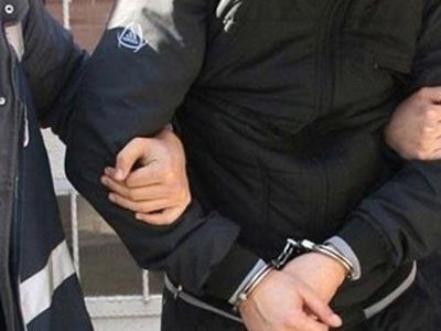 Eskişehir'de Polise Satırla Saldıran Hırsız Tutuklandı