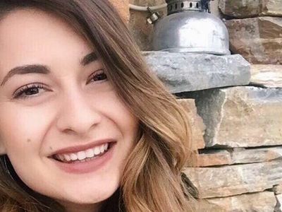 Esra Öğretmenden Acı Haber