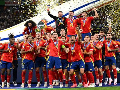 EURO 2024’te dram dolu final: İspanya, İngiltere’yi yenerek 4. kez şampiyon oldu