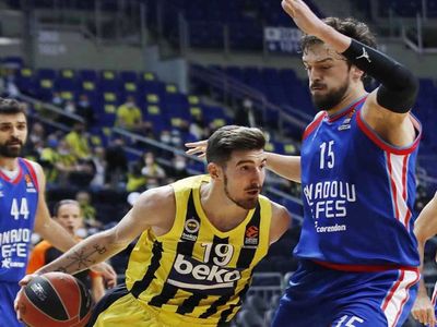 Euroleague’de Türk derbisi heyecanı: Fenerbahçe Beko-Anadolu Efes maçı ne zaman, saat kaçta ve hangi kanalda?