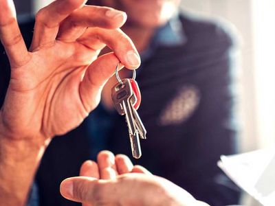 Ev sahibi ve kiracılar dikkat: Sözleşmesini yeniledikleri evlerinden çıkarılmak istendi!
