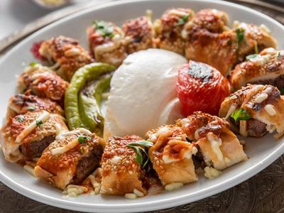 Evde Beyti Kebabı Nasıl Yapılır, Beyti Kebabı Tarifi