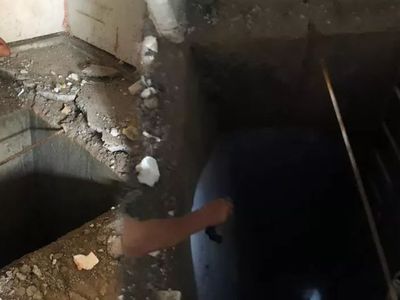 Evinin bahçesinde iki ülkeyi birbirine bağlayan tünel çıktı! Akıl hastanesine kaldırıldı