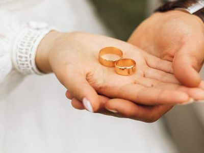 Evlilik kredisi başvuruları başladı mı, ne zaman yapılacak? 2023 faizsiz evlilik kredisi başvuru şartları neler, kimler alabilir?
