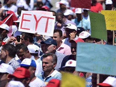 EYT’de son 3 güne girildi: Emekli olmak isteyenler hazırlıklarınızı tamamlayın