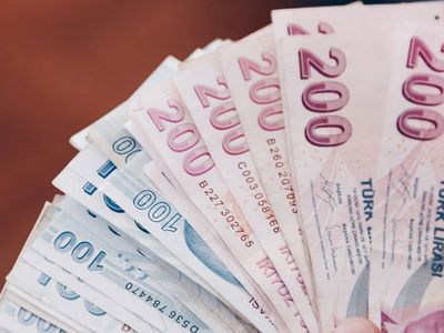 EYT’den emekli olamayanlar için yeni düzenleme: Toplu para alabilecekler