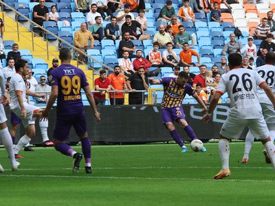 Eyüpspor Süper Lig'i geciktirdi: Adanaspor'a mağlup oldu