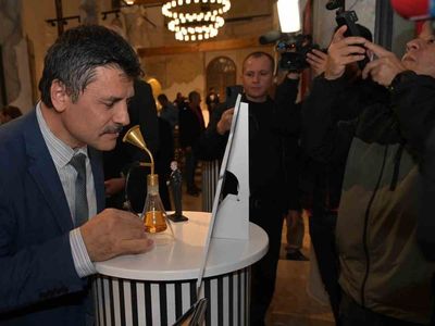Cumhuriyet’in 103’üncü yılına özel koku tasarlandı: 81 ildeki endemik bitkiler bir arada