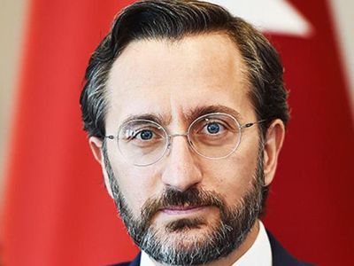 Fahrettin Altun: Avrupalı Irkçıların Nefret Ateşini İslam'ın Barış Mesajıyla Söndürelim