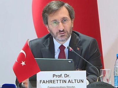 Fahrettin Altun, Türk Konseyi Toplantısı için Bakü’ye Gitti