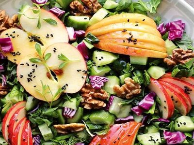 Farklı salata tarifleri arayanlar buraya! Yaz aylarında içinizi serinletecek salata tarifleri