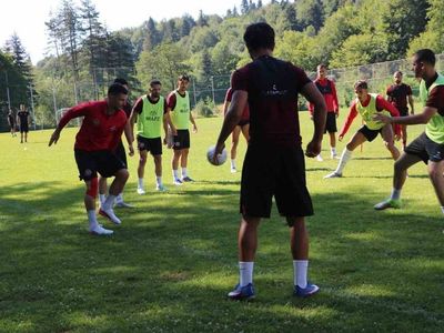 Fatih Karagümrük, yeni sezon hazırlıkları için Bolu’da kampa girdi