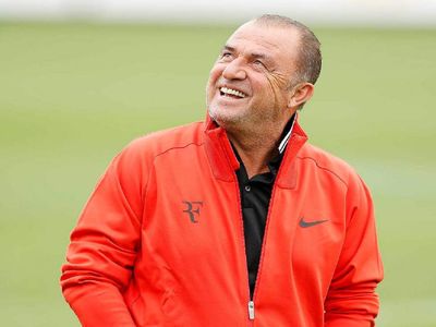 Fatih Terim taraftarı ayağa kaldırdı: Sahalara geri dönüyor