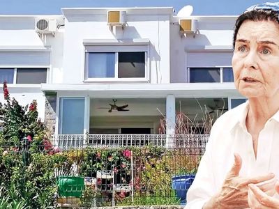 Fatma Girik Rekor Fiyata Villasını Satıyor!