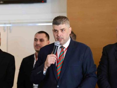 Karşıyaka başkanı yiğit tusder'den taraftarlara kombine çağrısı