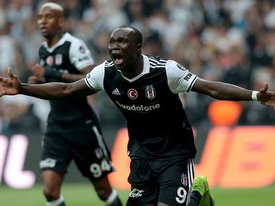 Fenerbahçe Aboubakar Israrından Vazgeçmiyor!