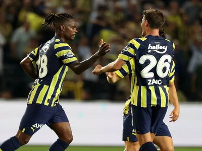 Fenerbahçe Çekya deplasmanında tur peşinde: Slovacko Fenerbahçe maçı ne zaman ve hangi kanalda? Slovacko Fenerbahçe şifresiz mi?