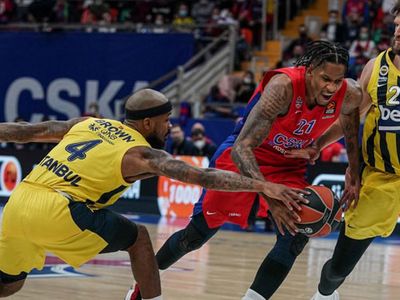 Fenerbahçe Evinde CSKA'ya Mağlup Oldu