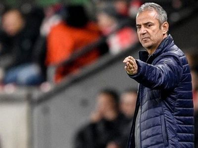Fenerbahçe gelecek sezon için İsmail Kartal'a sportif direktörlük teklifinde bulunacak!
