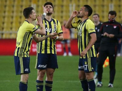 Fenerbahçe İç Sahada 2'de 2 Yaptı