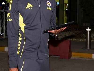 Fenerbahçe İzmir'de: Göztepe Maçı Öncesi Hazırlıklar
