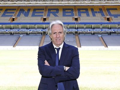 Fenerbahçe Jorge Jesus ile anlaşmaya vardı! Teknik adamın alacağı ücret belli oldu