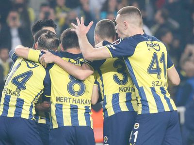 Fenerbahçe Sakatlanan Mert Hakan Yandaş Hakkında Açıklama Yaptı!