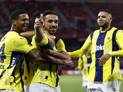 Fenerbahçe, Şampiyonlar Ligi’nde tur için sahada: Tur için 2 farklı galibiyet gerekiyor
